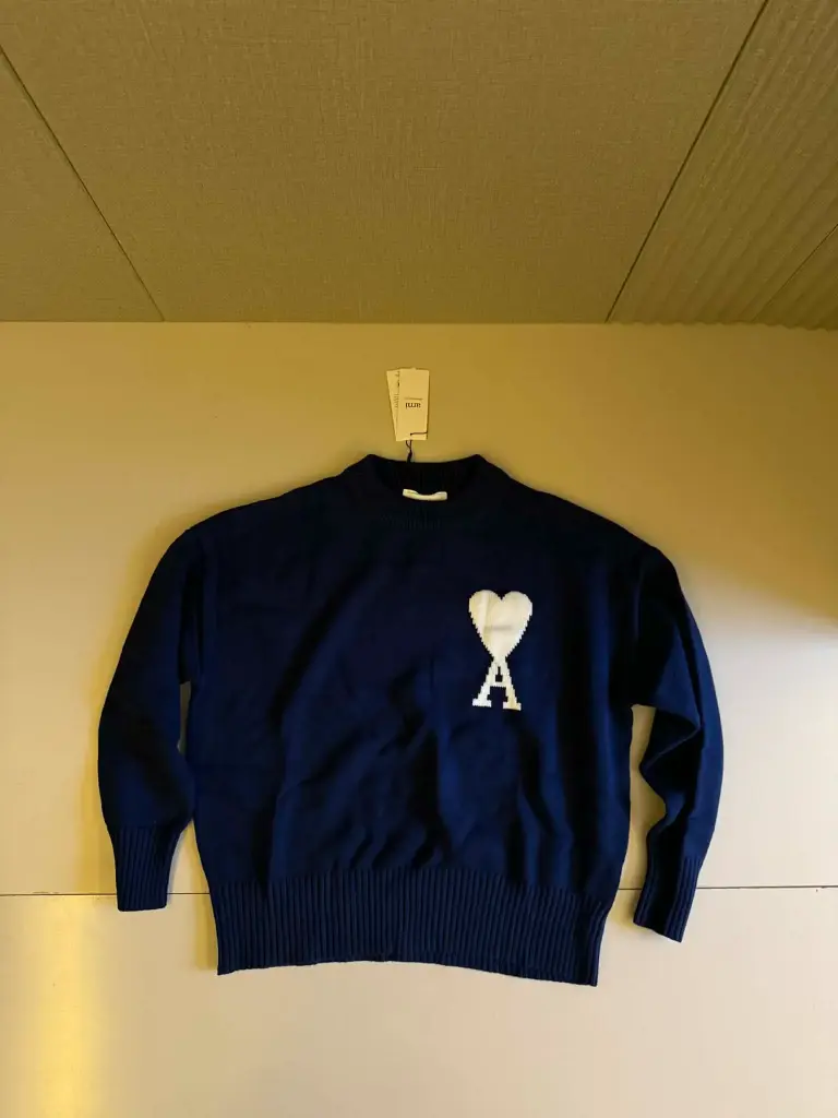Ami Paris Bleu 